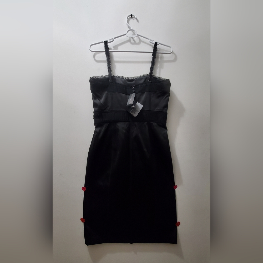 Spaghetti-strapped Satin ribbed sheath dress